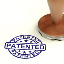 KHO: Patenttia ei ollut perustetta kumota yksinomaan sillä perusteella, että patentin selitys sovellusesimerkkeineen sisälsi myös sellaisia sovellusmuotoja, jotka oli väitekäsittelyn yhteydessä rajoitettu patentin suojapiirin ulkopuolelle