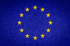 EU haluaa uudistaa oleskeluluvan erityisosaaja- eli sinisen kortin direktiiviä
