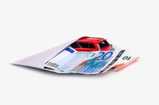 Euroopan kuluttajakeskus Suomessa: Uu­des­ta au­ton hin­ta-ar­vio­pal­ve­lus­ta ku­lut­ta­jil­le on­gel­mia – toi­mi näin, jos sait yl­lä­tys­las­kun