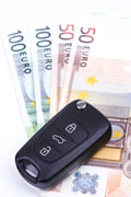 Ennen vuotta 2006 autoveropäätöksen saaneet voivat tehdä Tullille vahingonkorvausvaatimuksen autoverosta kannetun arvonlisäveron (elv) palauttamiseksi