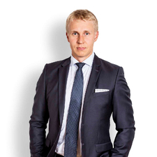 Vierashuoneessa OTM, asianajaja Christer Svartström: Sopimussitovuuden periaatetta ehdotetaan supistettavan saneerauksissa